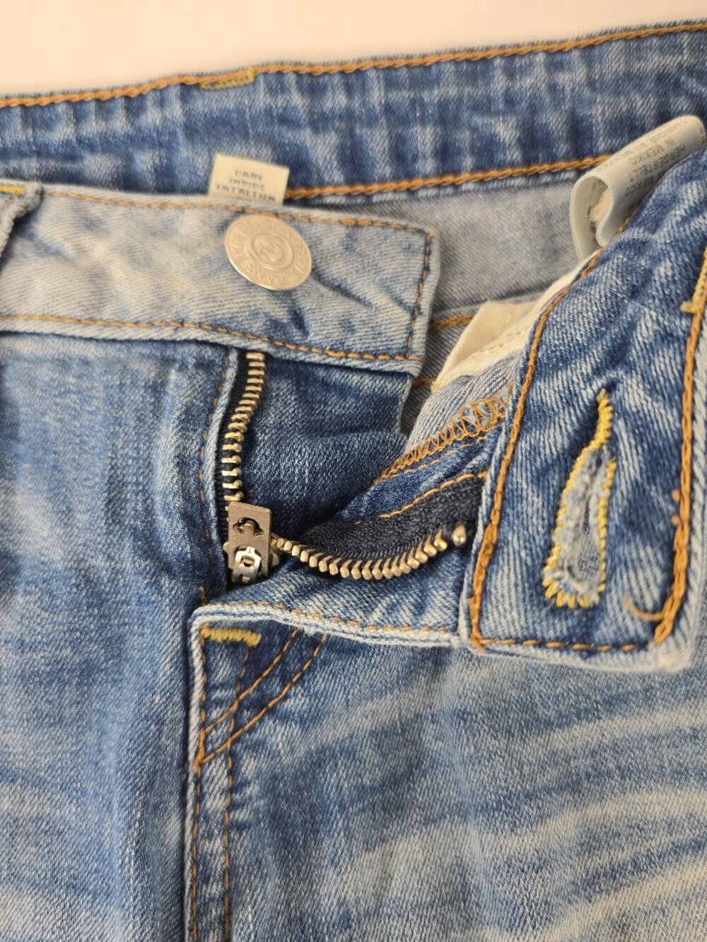 TRUE RELIGION Cutoff Jean Shorts Women’s SZ 27 Blue Denim LOW RISE 7.5in INSEAM - Picture 5 of 16